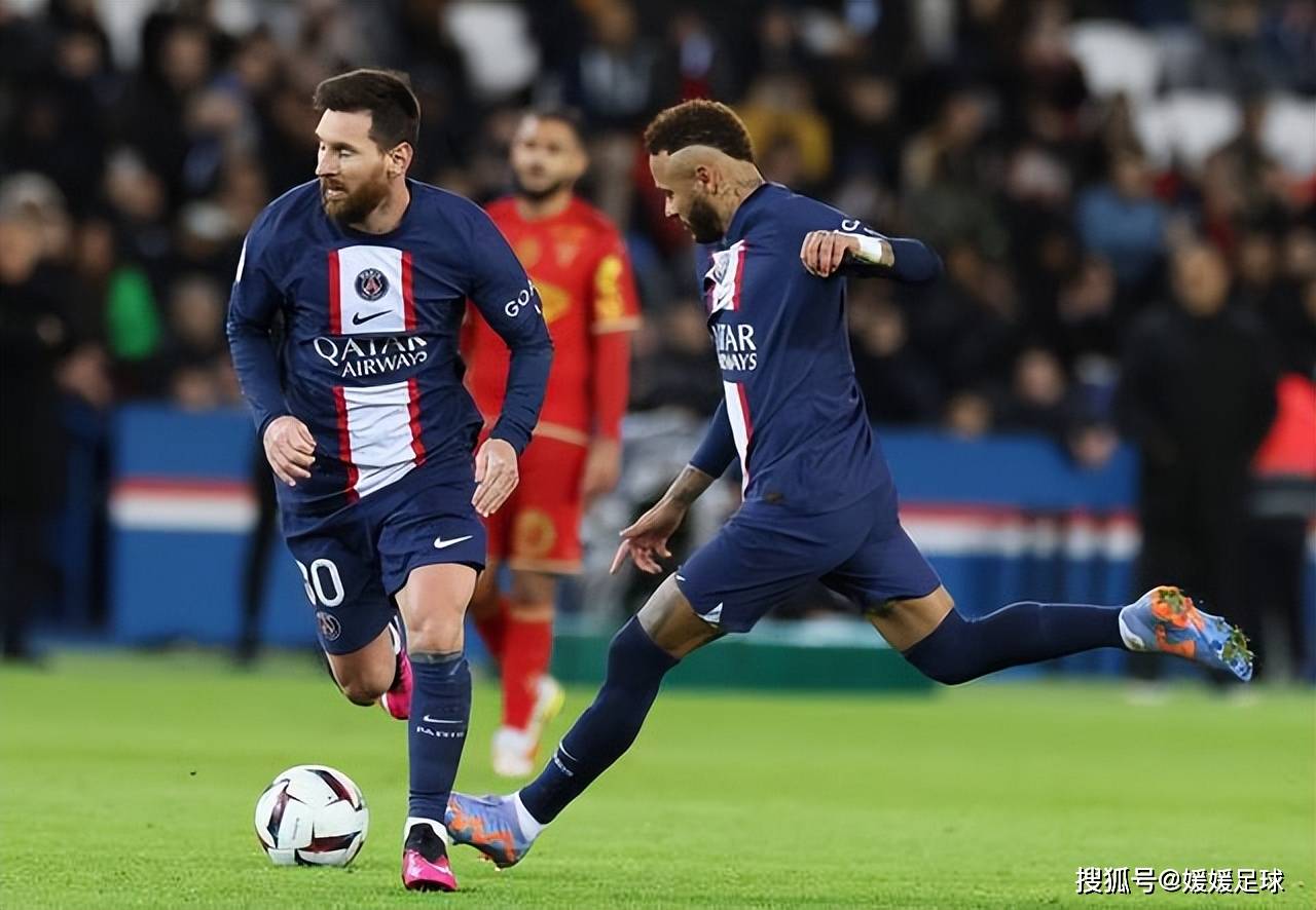 关于兰斯客场不敌沙托鲁，降级形势加剧的信息